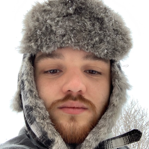 Meet your Posher, Fernando - Picture 1 of 1